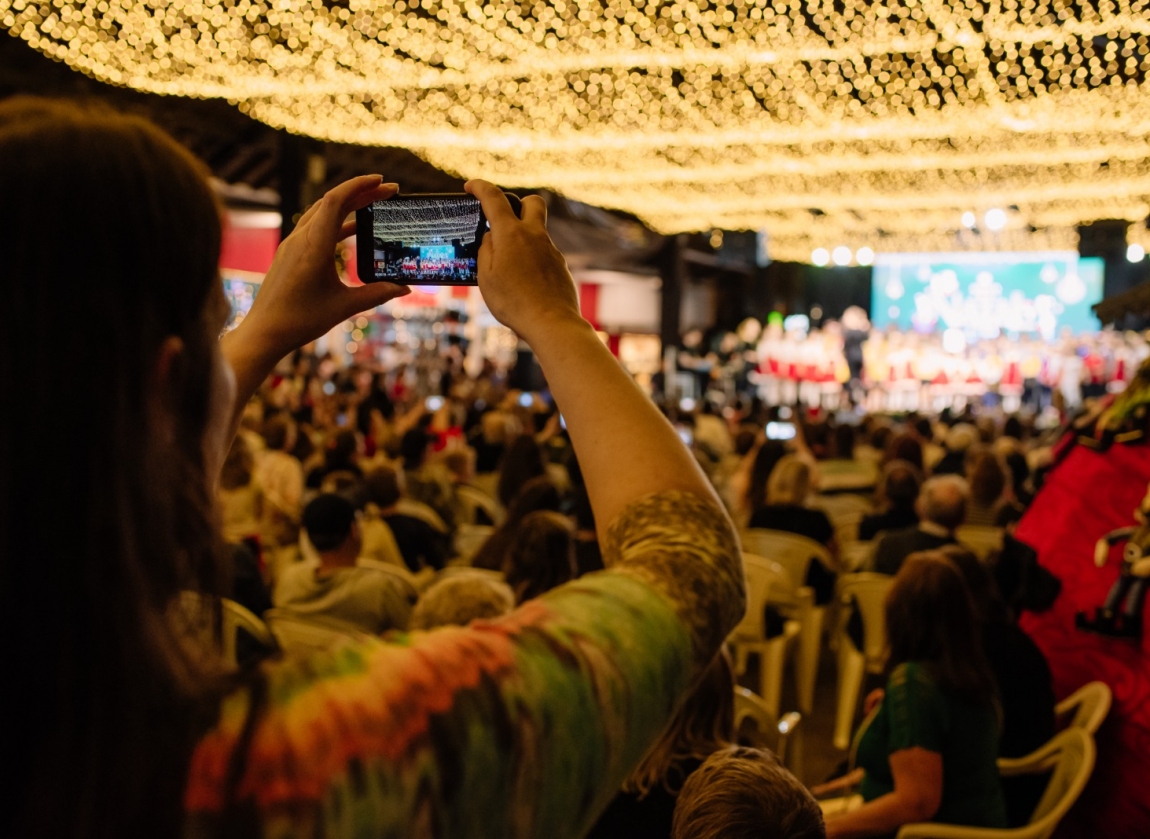 Inscries abertas para artistas e grupos que desejam se apresentar na programao cultural da Magia do Natal de Nova Petrpolis